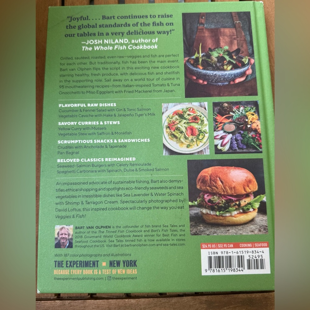 Veggies & Fish Cookbook, Hardcover, 250 pages - Picture 6 of 6